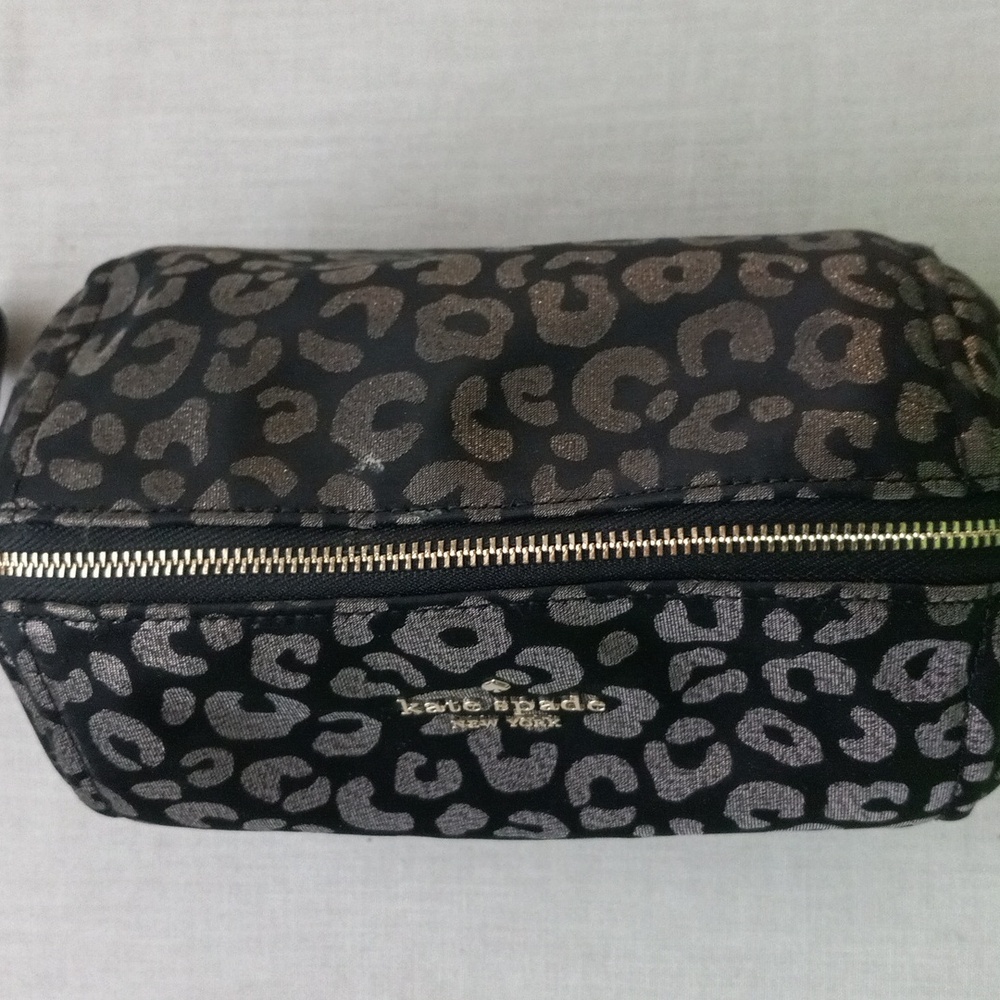 Cosmetic Pouch - Picture 10 of 12